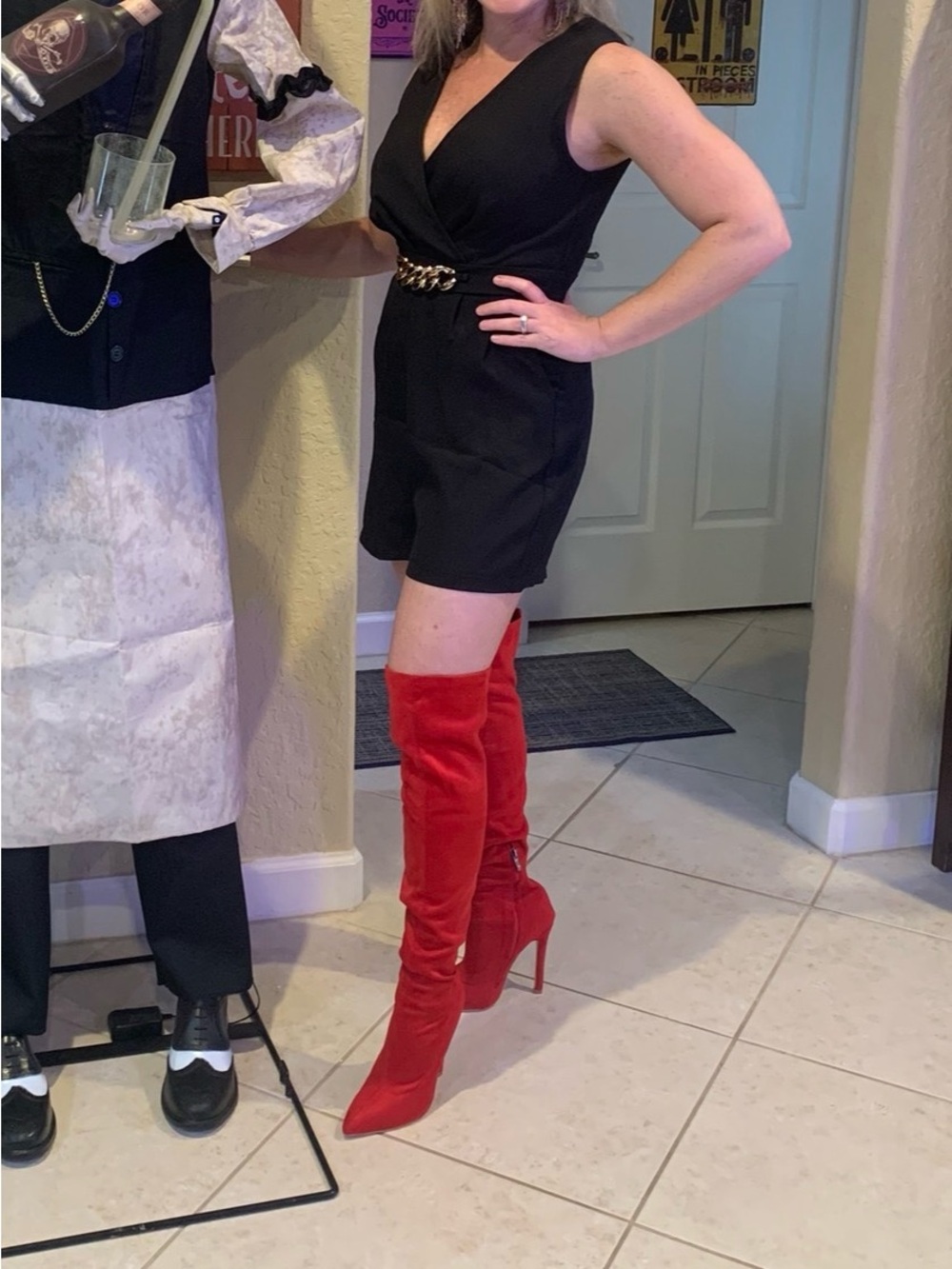 Red over the knee boots - Picture 2 of 2